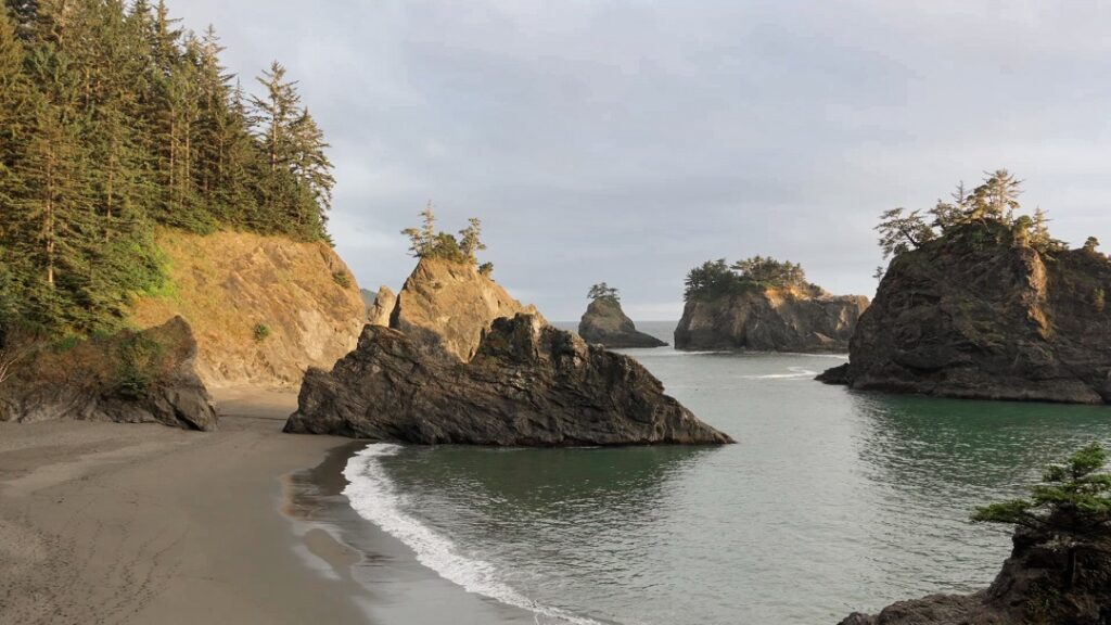 Secret Beach Brookings Oregon